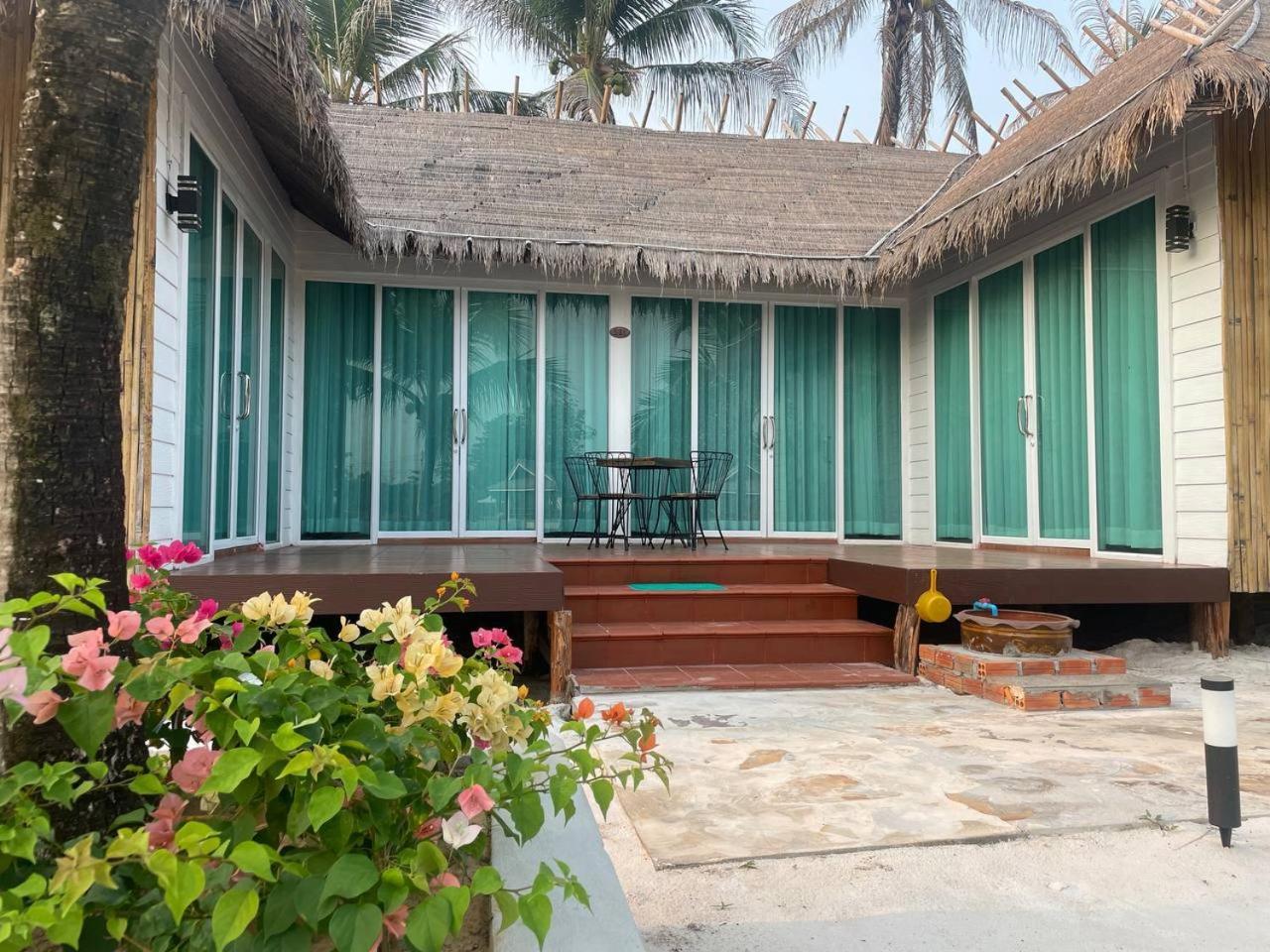 Nov Koh Kong Resort Phumi Sre Thmei Exteriör bild