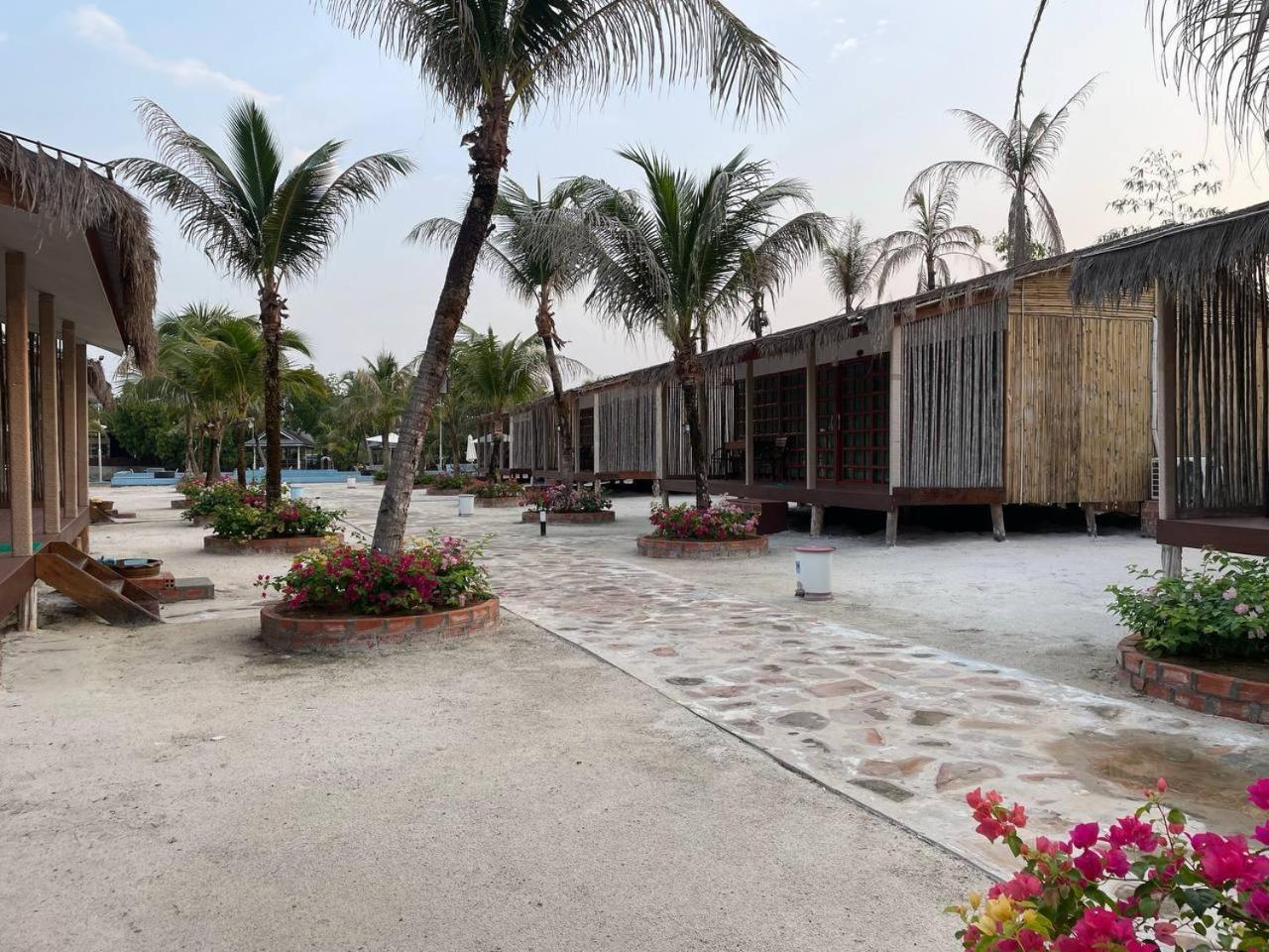 Nov Koh Kong Resort Phumi Sre Thmei Exteriör bild