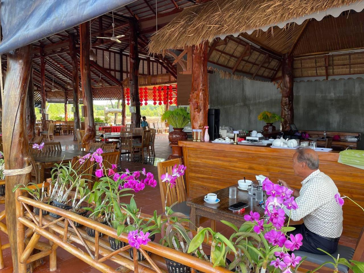 Nov Koh Kong Resort Phumi Sre Thmei Exteriör bild