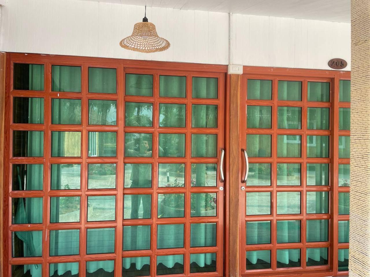 Nov Koh Kong Resort Phumi Sre Thmei Exteriör bild